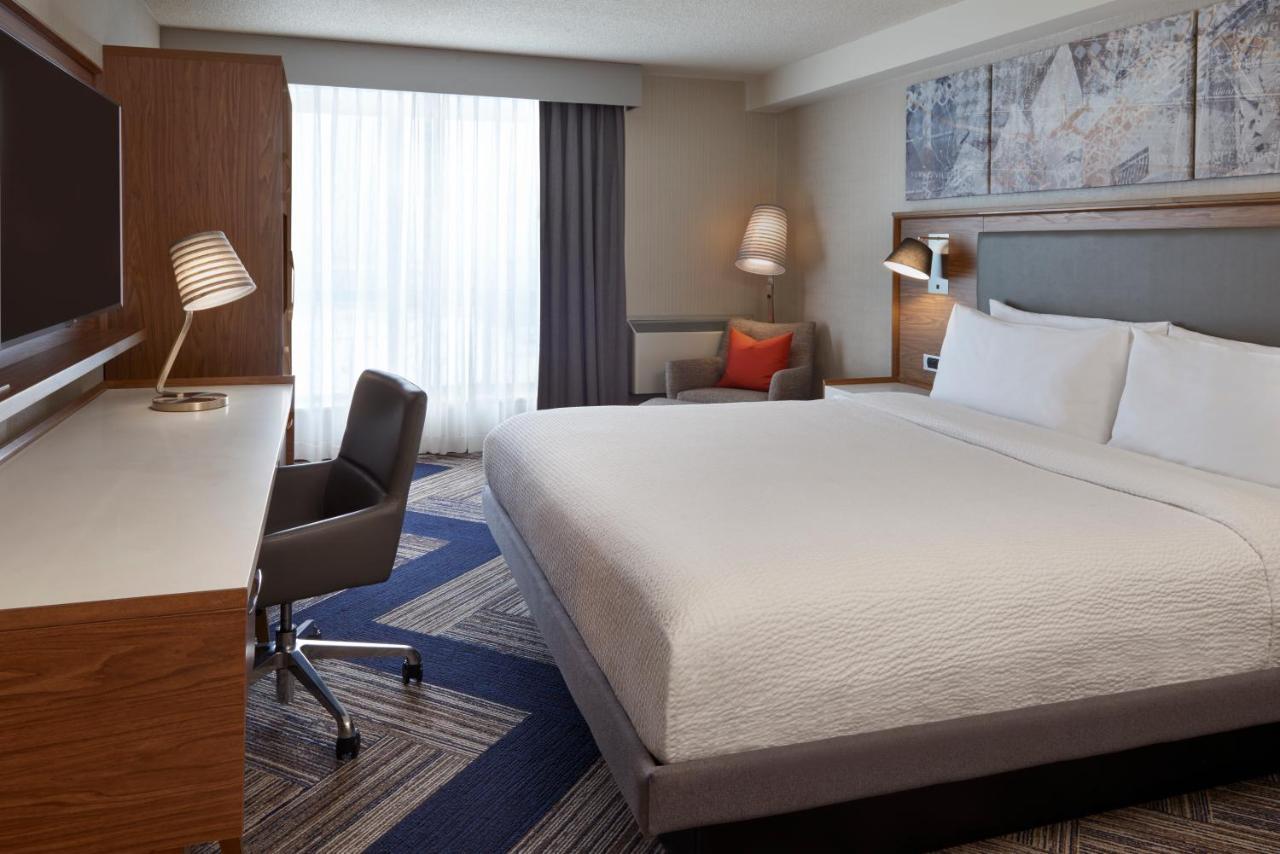 Four Points By Sheraton Toronto Airport East Exterior foto
